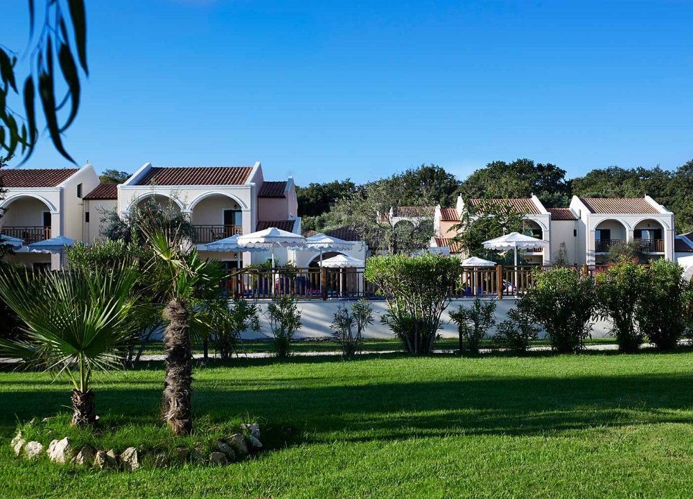 Roda Beach Resort & Spa 외부 사진